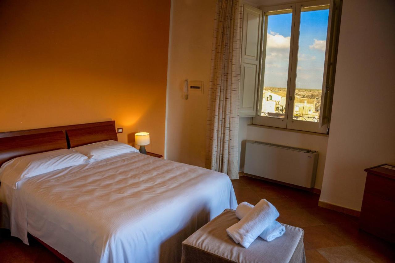 Hotel Dimora Santa Barbara Matera Exterior foto