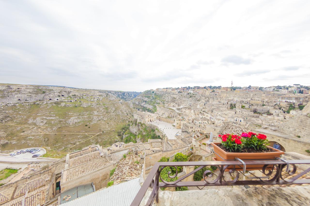Hotel Dimora Santa Barbara Matera Exterior foto